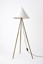 Load image into Gallery viewer, La lampe d'atelier